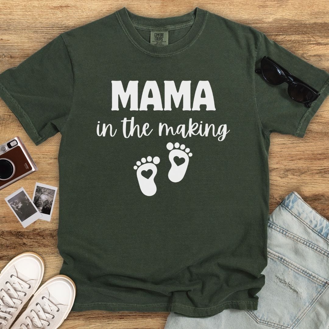 Mama in the Making T-shirt