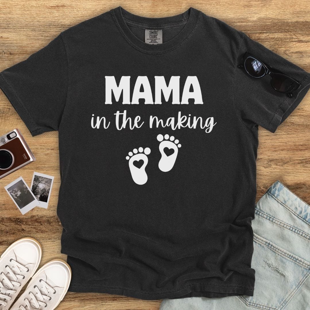 Mama in the Making T-shirt