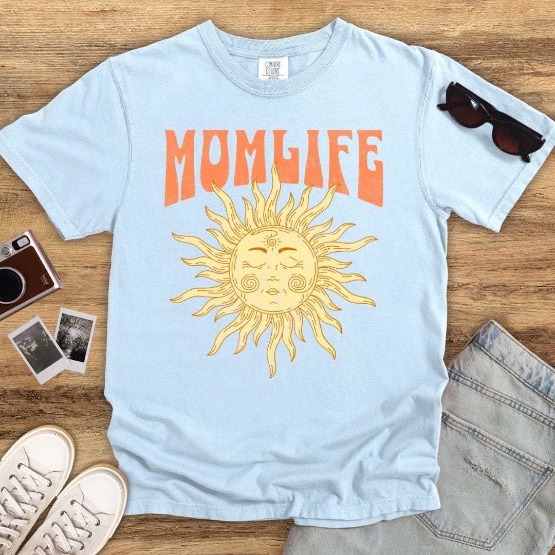 Momlife Sunset T-shirt